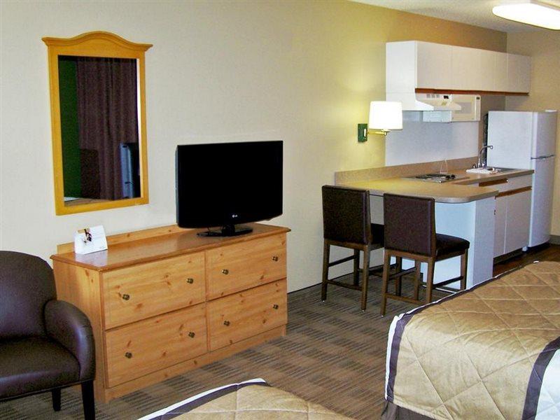 Extended Stay America Suites - Milwaukee - Брукфілд Екстер'єр фото