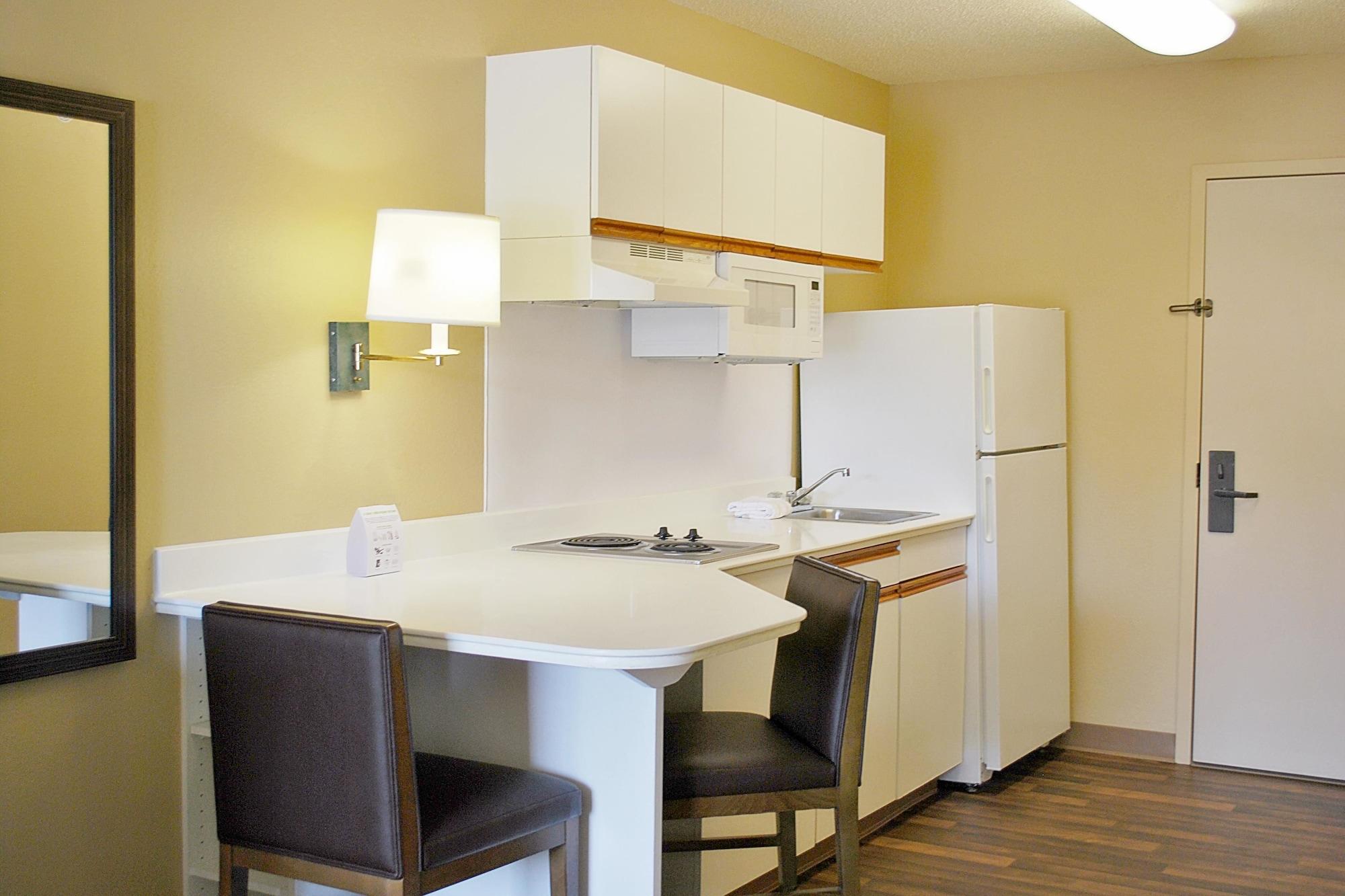 Extended Stay America Suites - Milwaukee - Брукфілд Екстер'єр фото