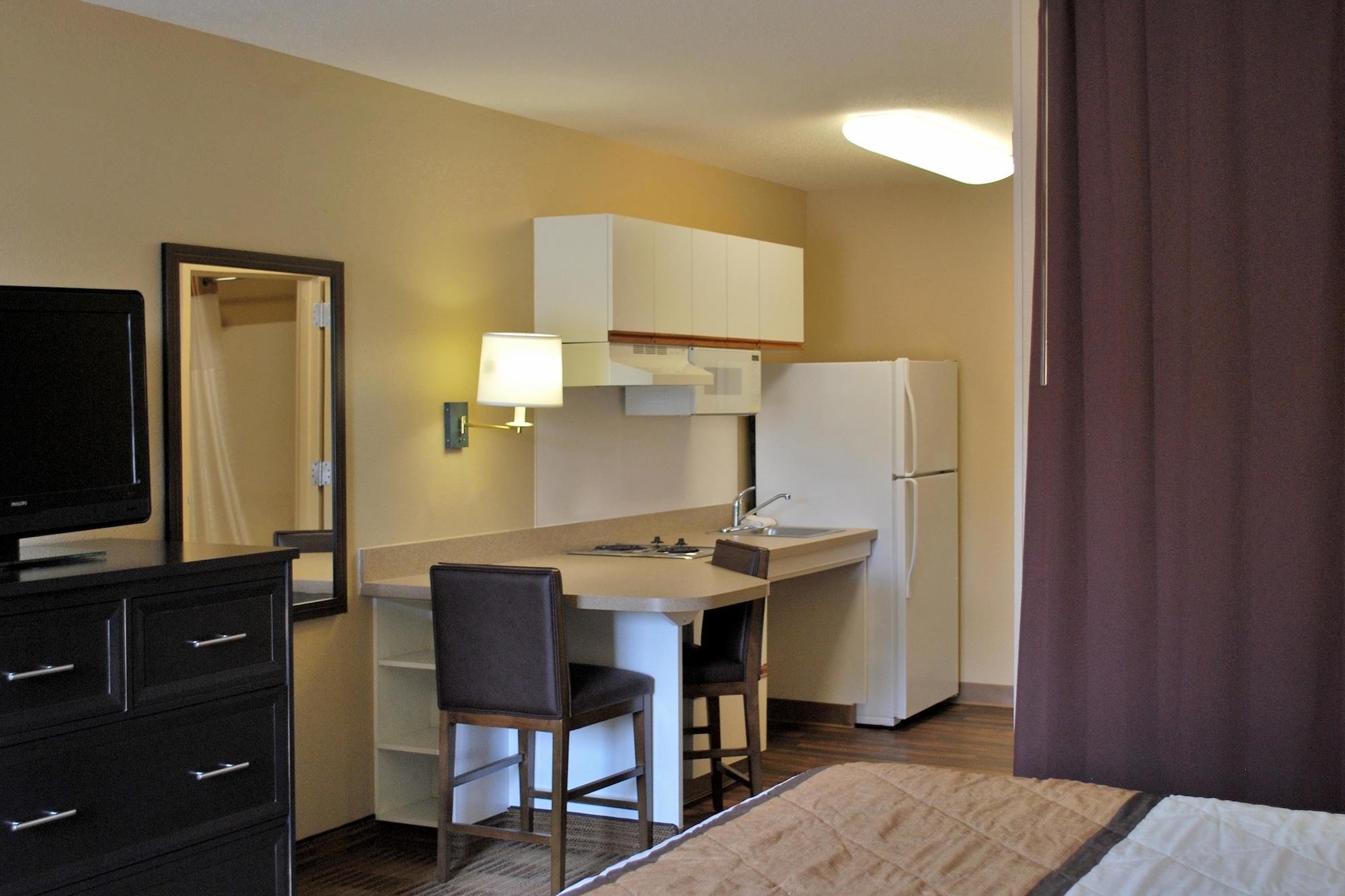 Extended Stay America Suites - Milwaukee - Брукфілд Екстер'єр фото