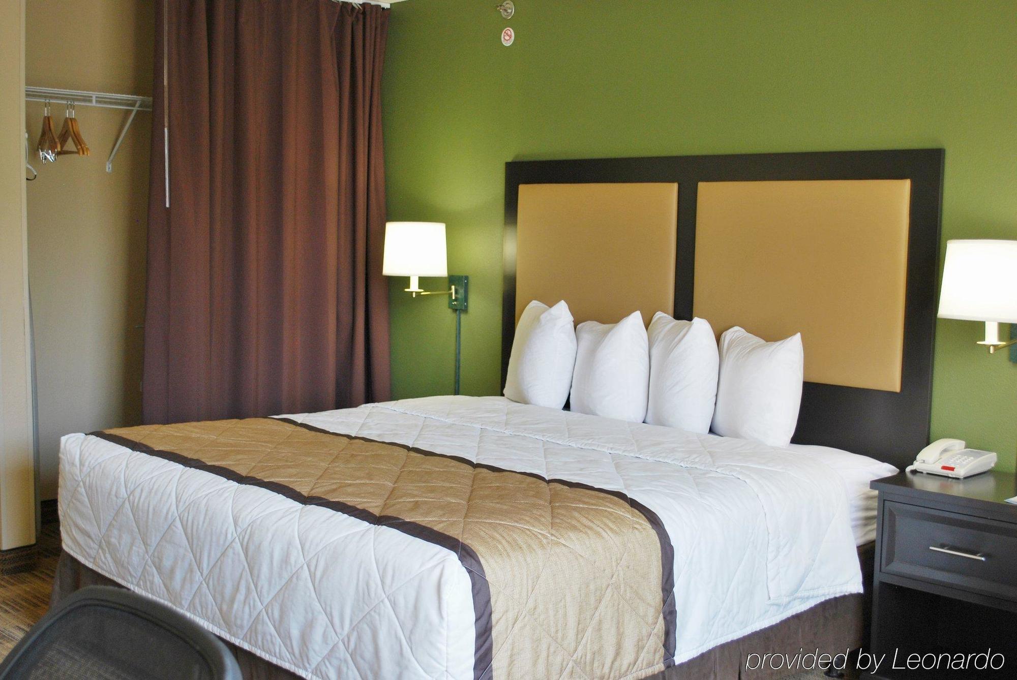 Extended Stay America Suites - Milwaukee - Брукфілд Екстер'єр фото