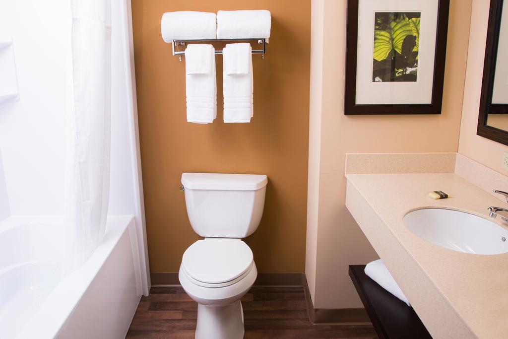 Extended Stay America Suites - Milwaukee - Брукфілд Екстер'єр фото